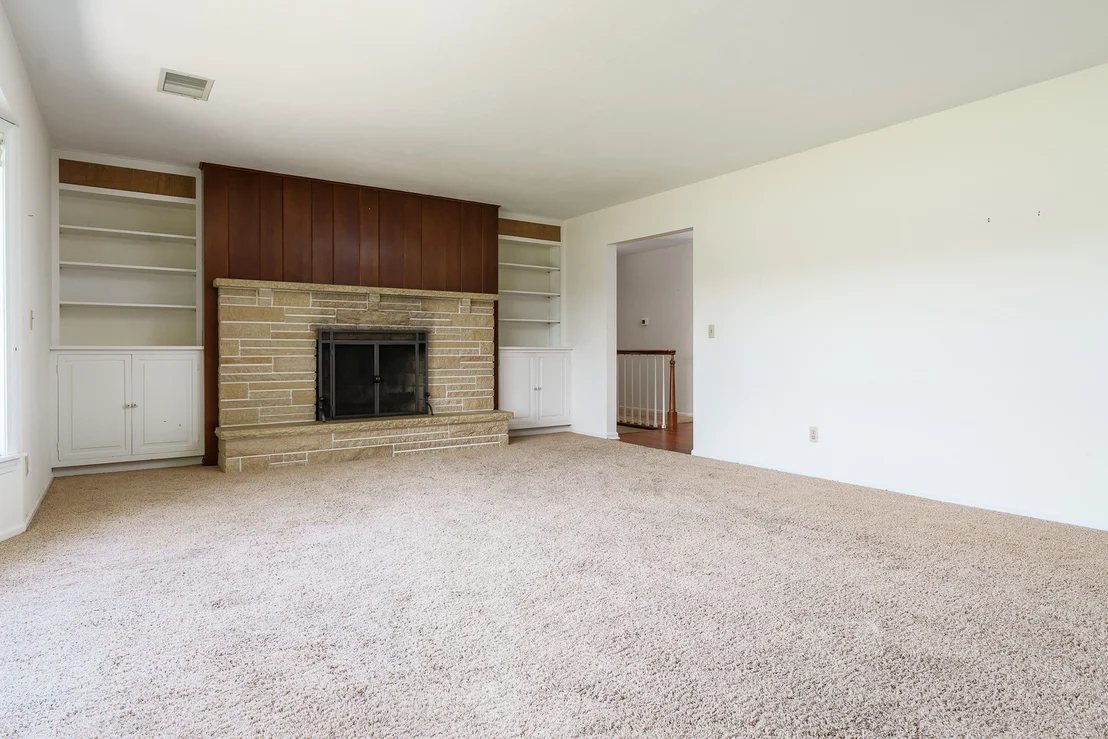 Photo of 7889 Shaw Road