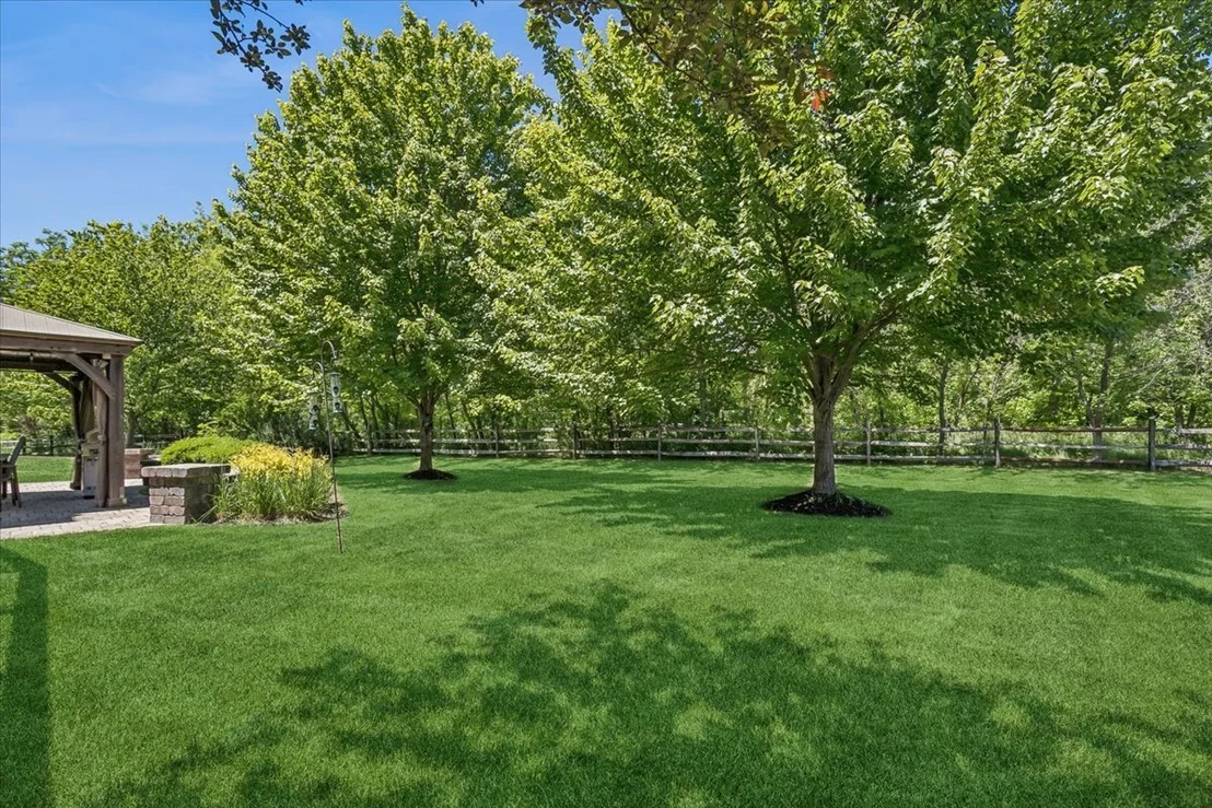 Photo of 1085 Waterview Circle