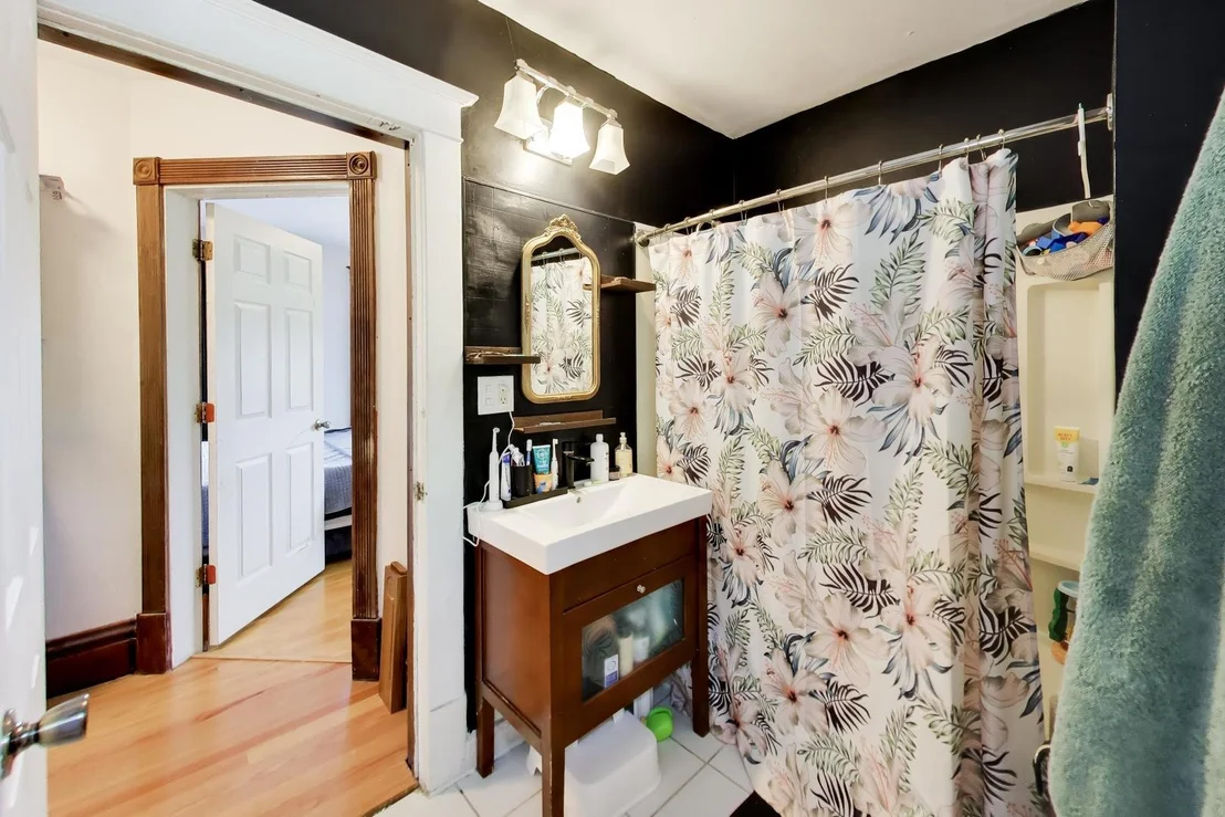 Photo of 422 Summit Street
