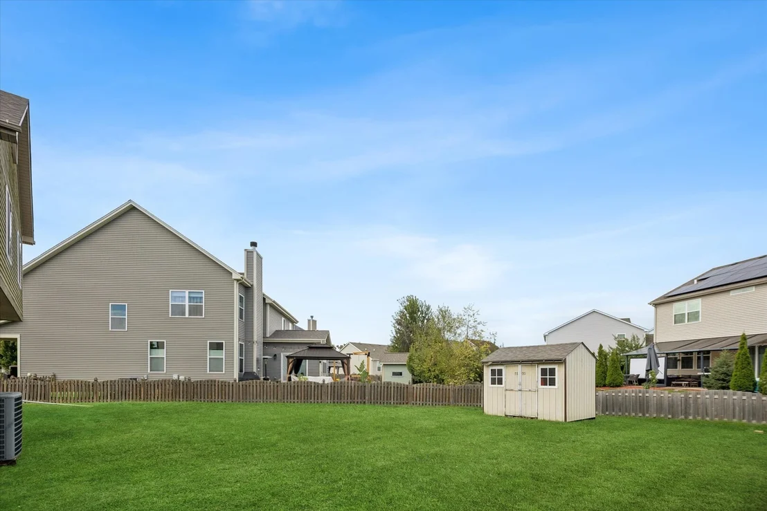 Photo of 7805 MOSSHEATHER Drive