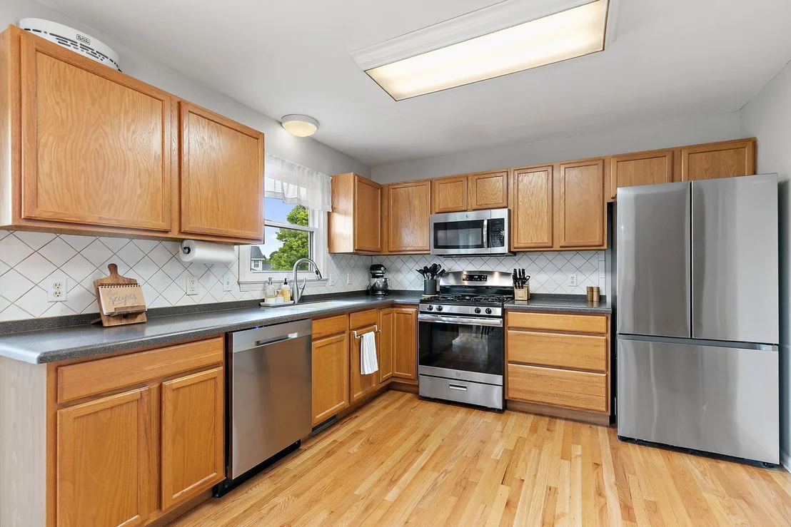 Photo of 123 Devonshire Drive