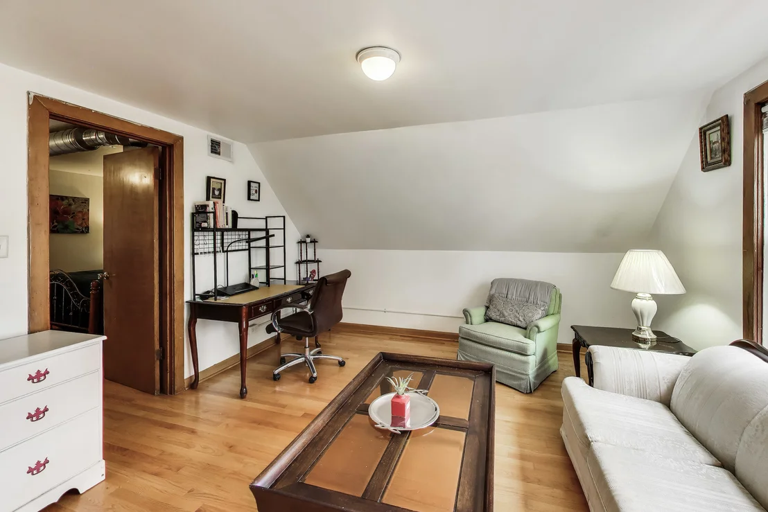 Photo of 1112 N Spaulding Avenue