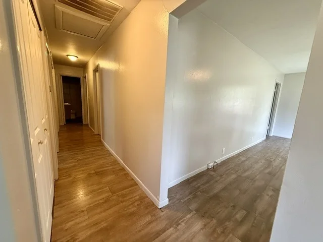 Photo of 914 W Maple Street