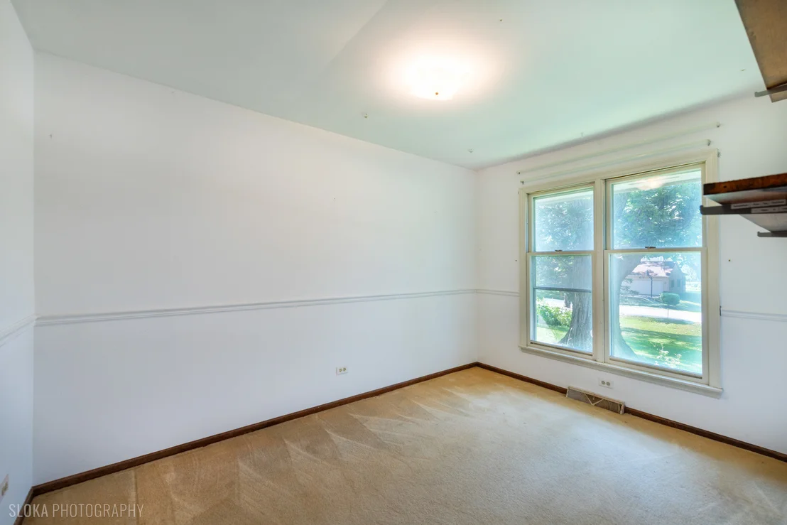 Photo of 6914 Meadow Drive
