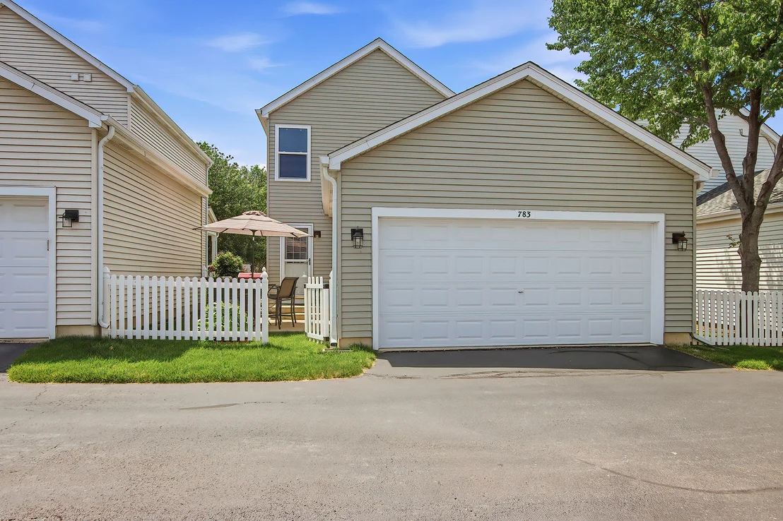 Photo of 783 Manor Road