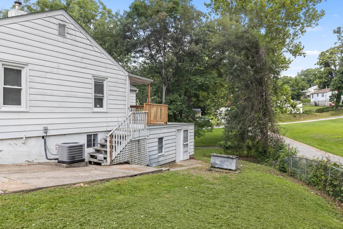 Photo of 2416 Arthur Street