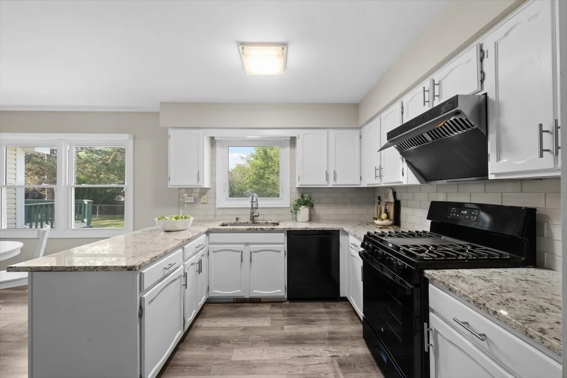 Photo of 410 Thompson Boulevard