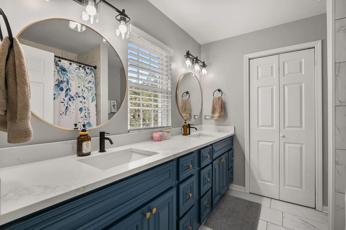 Photo of 345 Ascot Lane