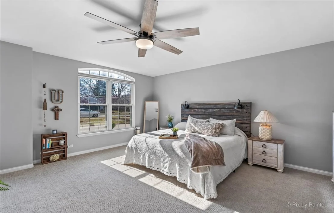 Photo of 924 Viewpointe Drive