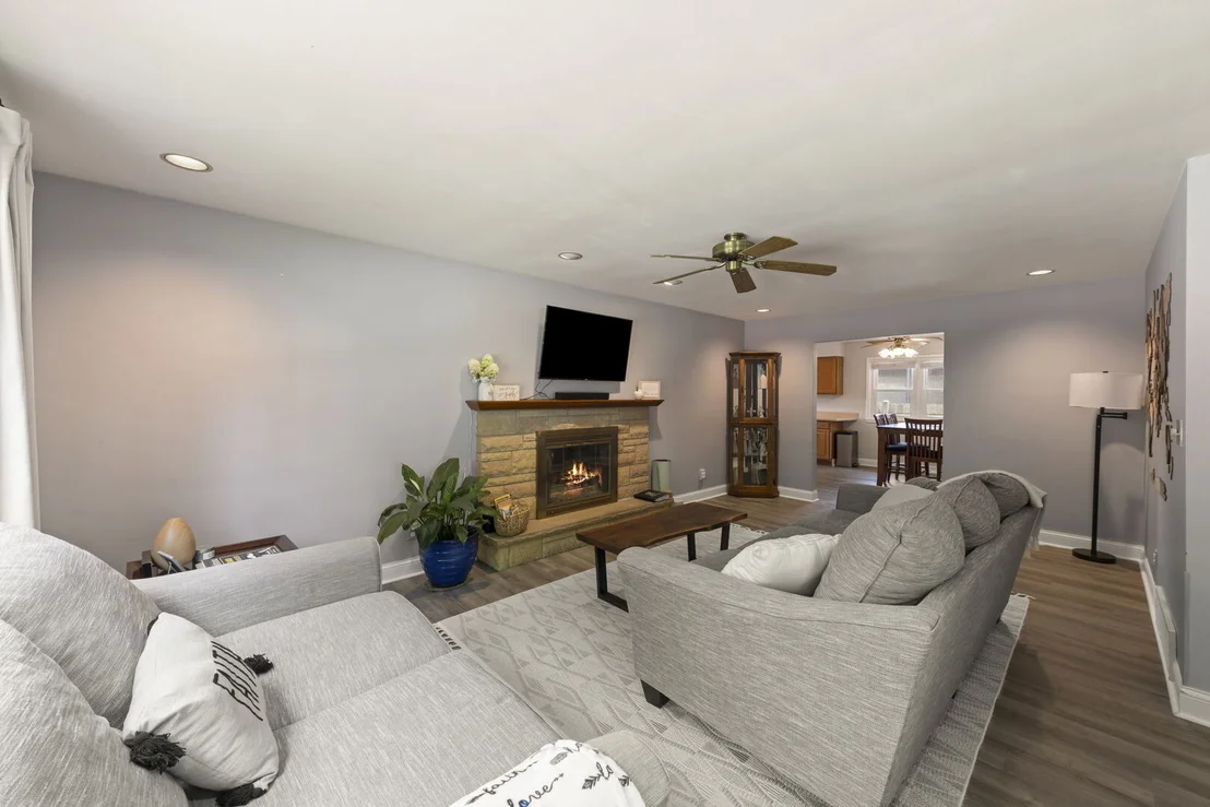 Photo of 805 Walnut Avenue