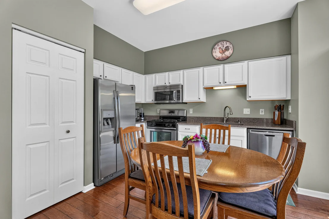 Photo of 21249 W Edison Lane