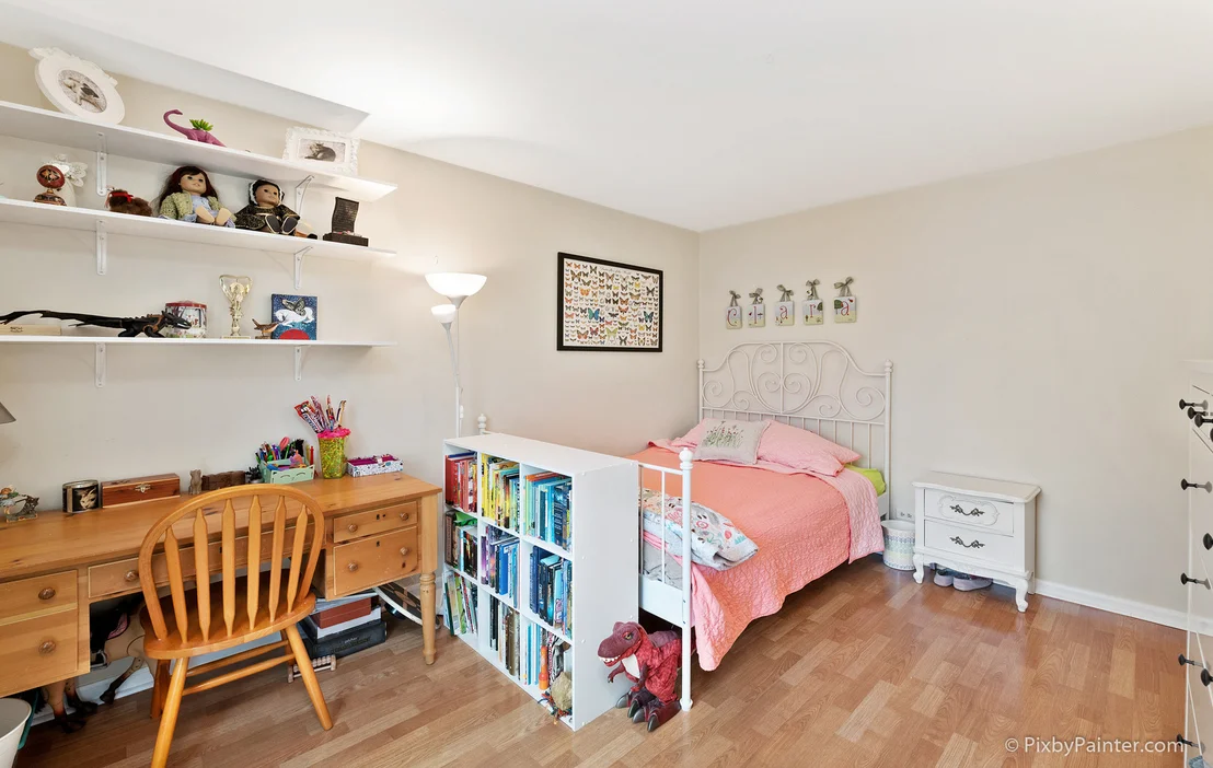 Photo of 288 Porter Court