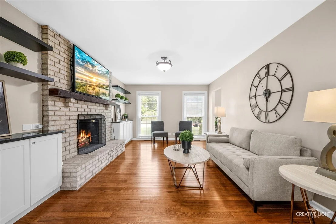Photo of 3N188 Joan Drive