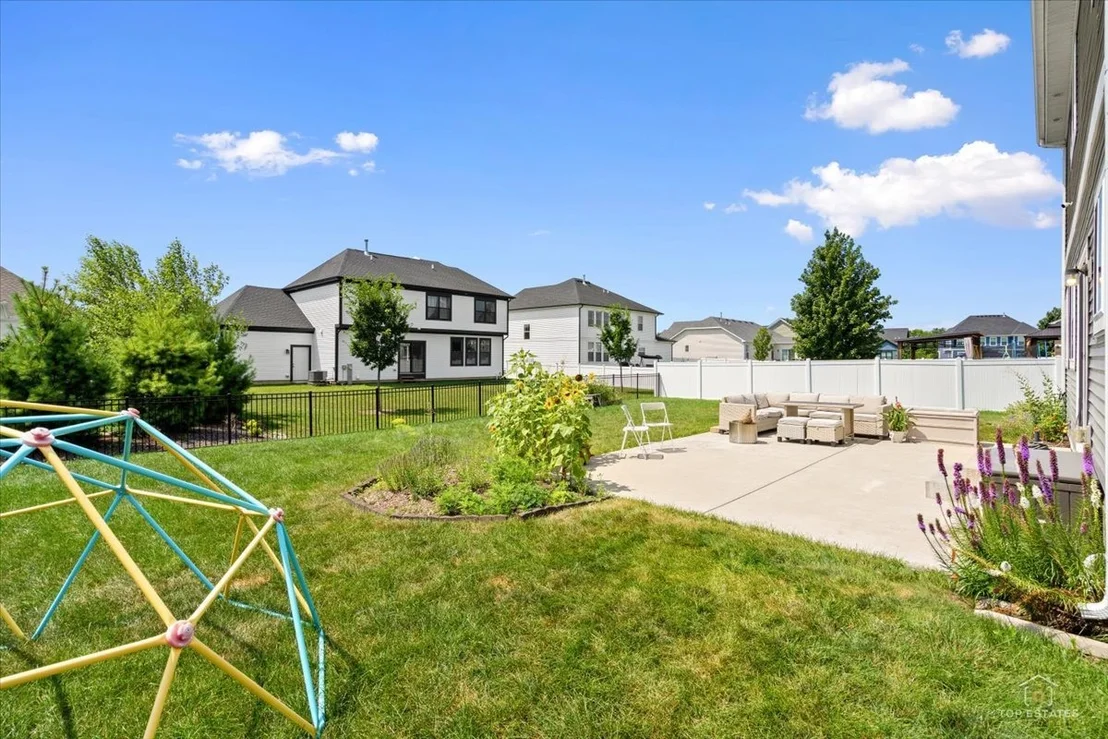 Photo of 25417 W Ryan Lane