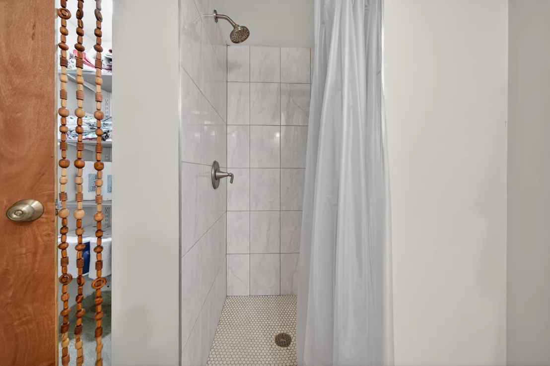 Photo of 1104 Basin Drive