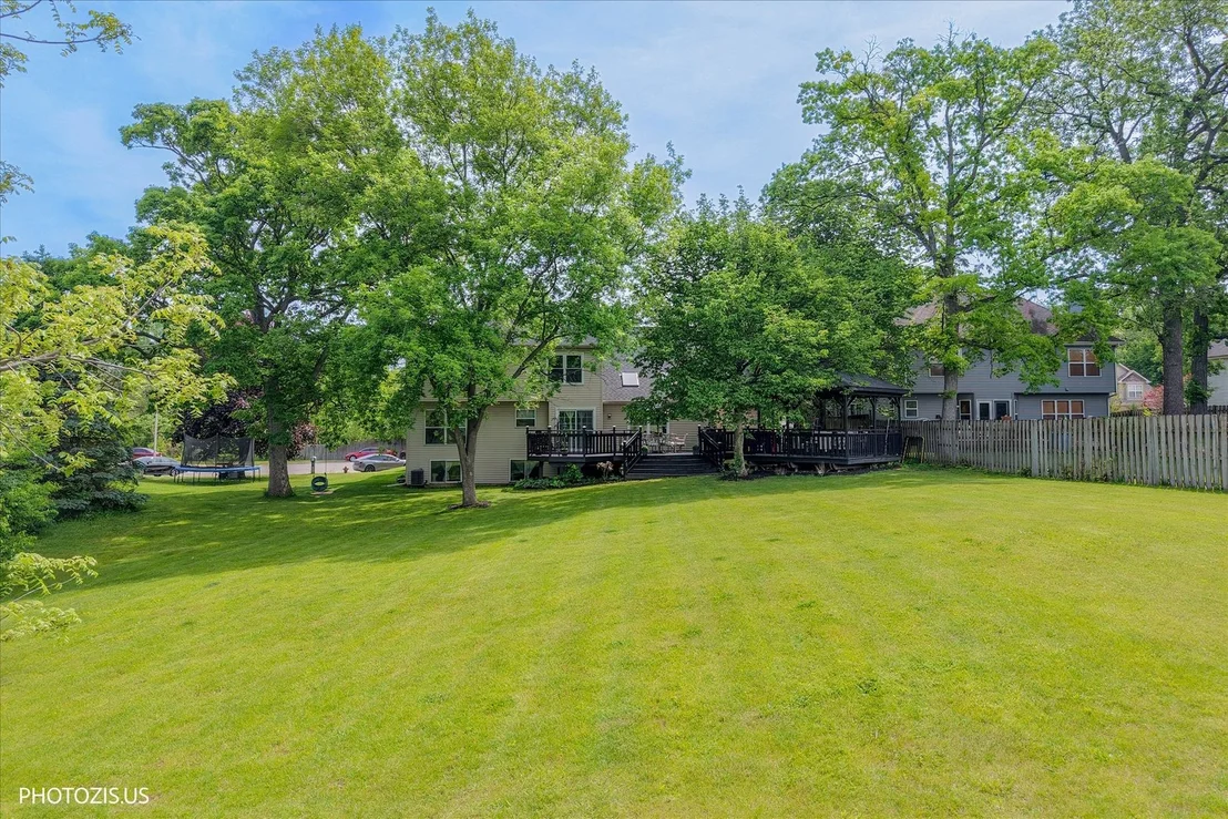 Photo of 80 CHESTNUT Court