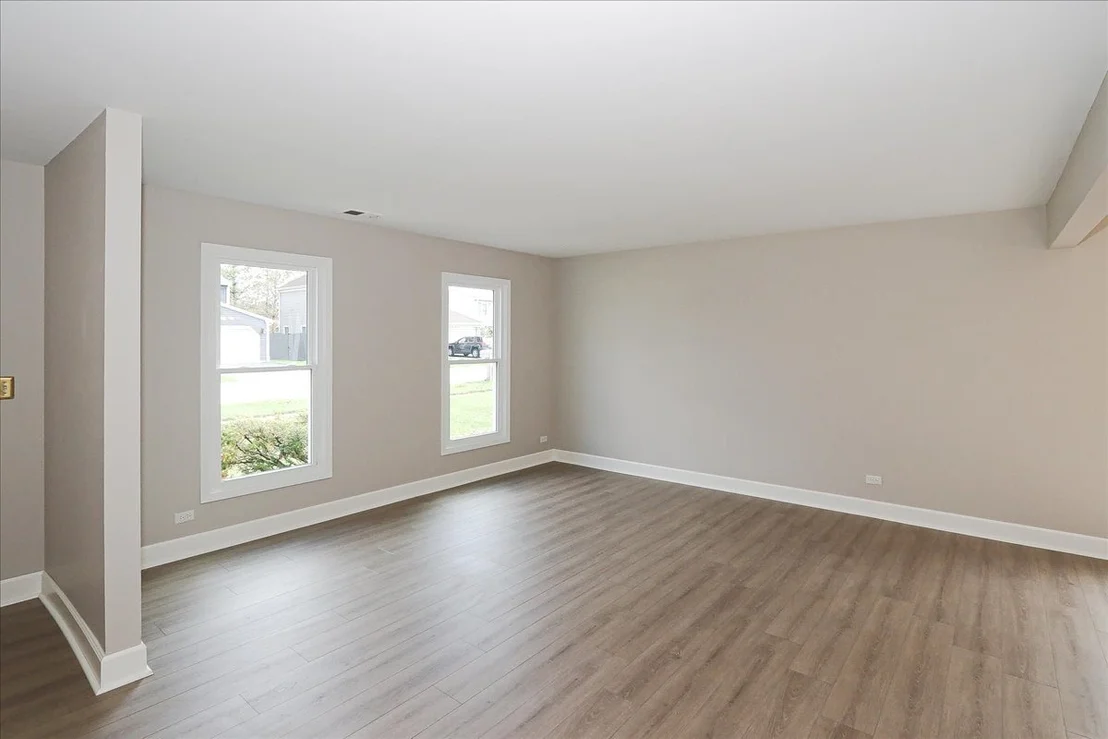 Photo of 4990 Lichfield Drive