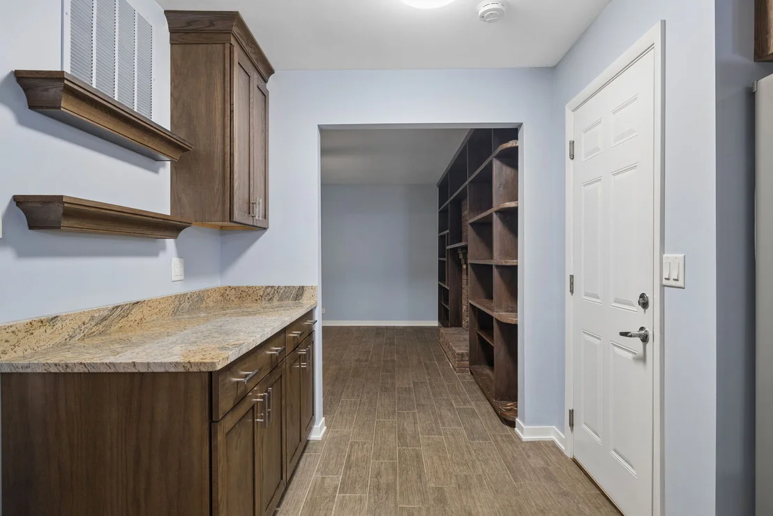 Photo of 702 N Pinecrest Road