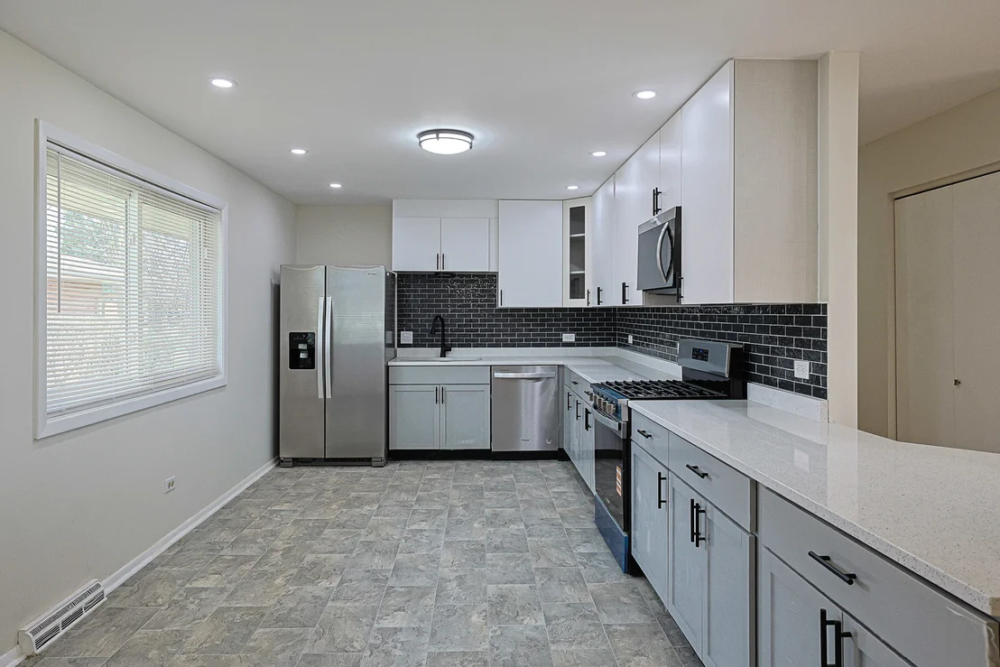 Photo of 761 Marshall Drive