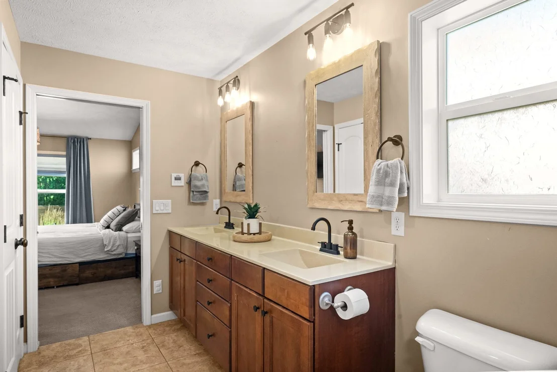 Photo of 2600 Fieldstone Court