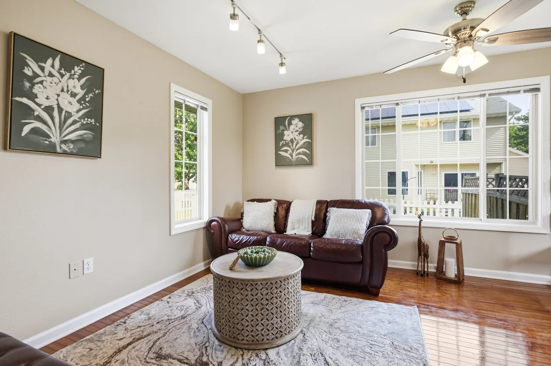 Photo of 1802 Silver Hill Drive