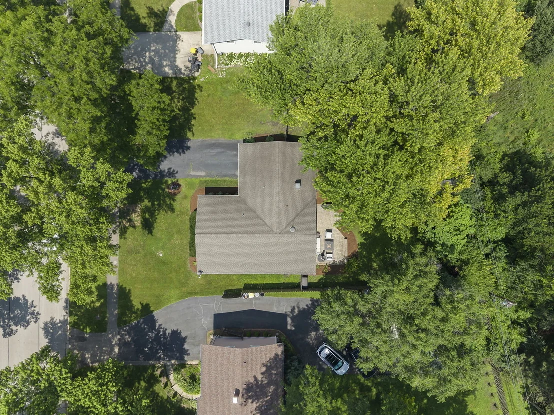 Photo of 2S603 Gray Avenue
