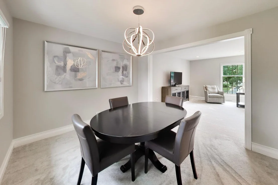 Photo of 955 W Gilbert Road