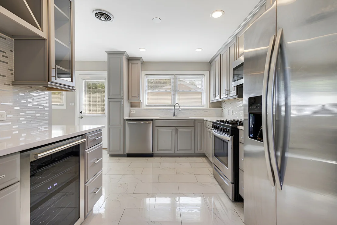 Photo of 407 N West Avenue