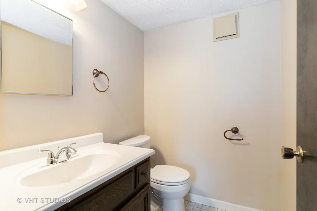 Photo of 1209 Shagbark Road