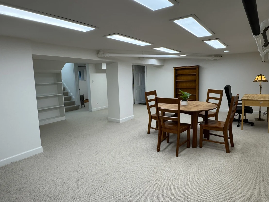 Photo of 1101 Forest Avenue