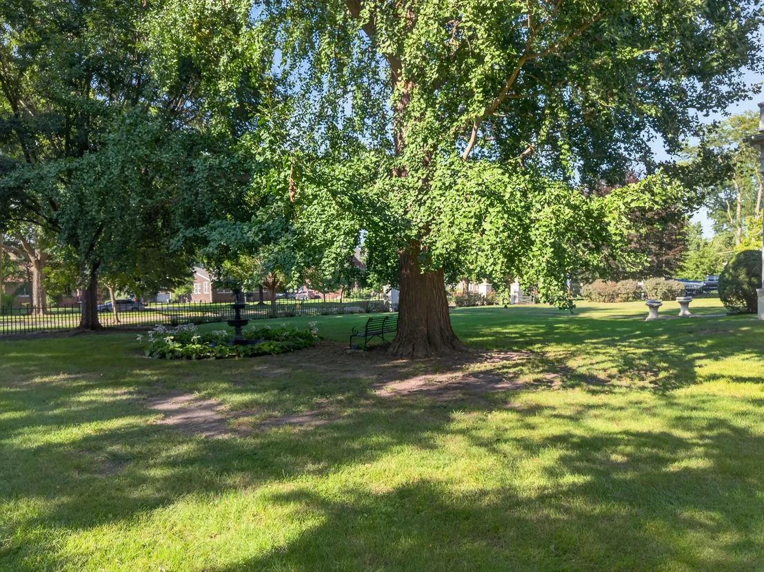 Photo of 1333 Ottawa Avenue