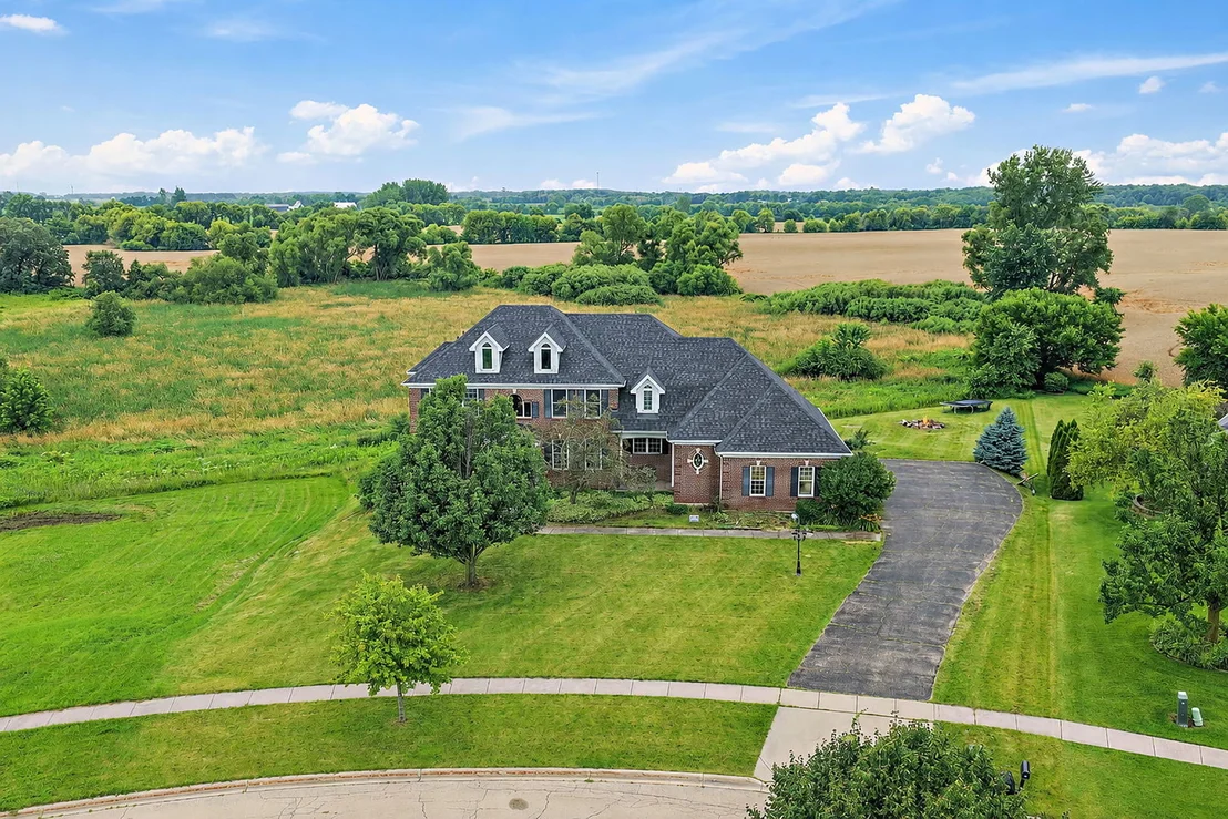 Photo of 1365 Pheasant Trail