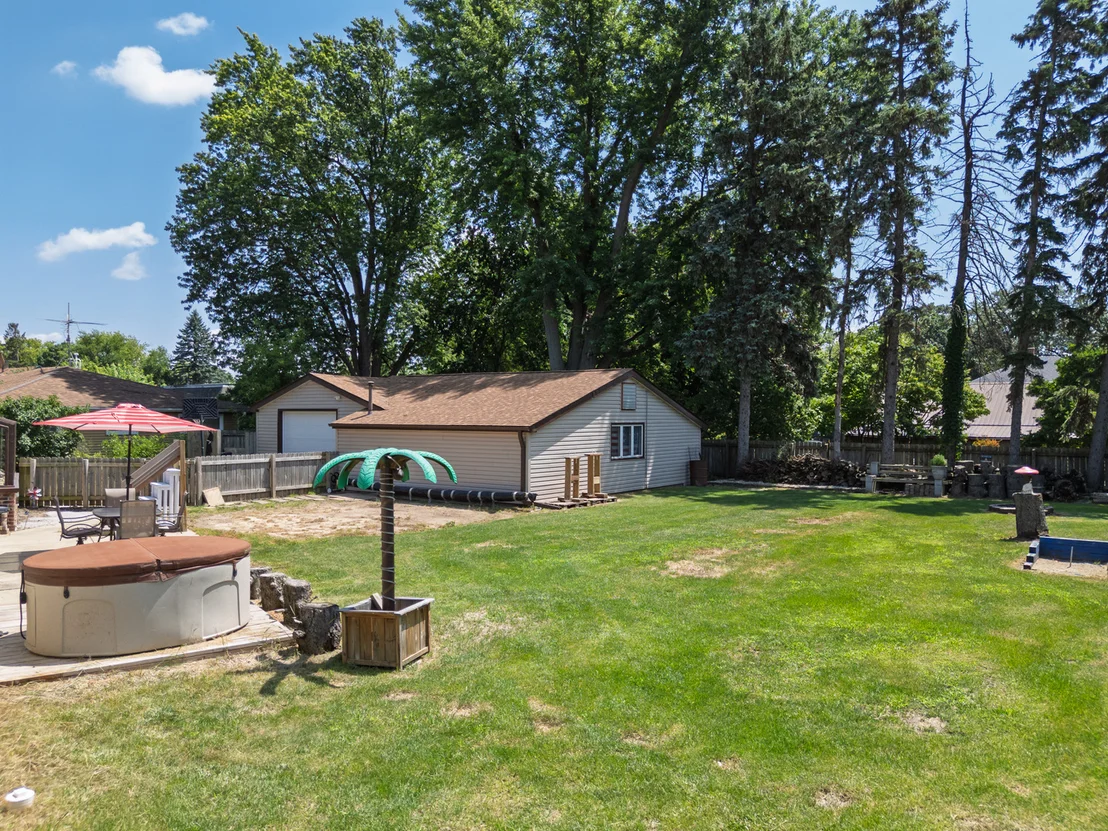 Photo of 4437 Richmond Road