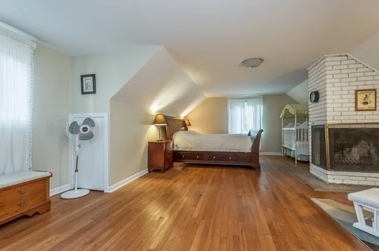Photo of 27 WILLIAMSBURG Terrace