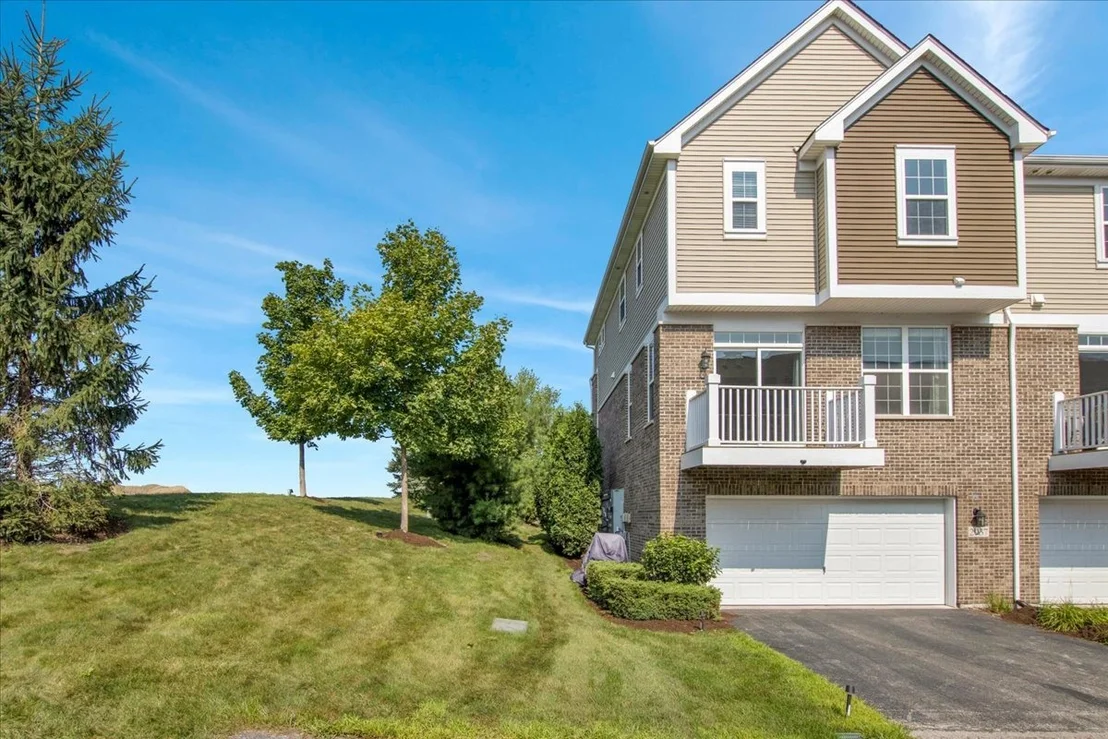 Photo of 2937 Madison Drive