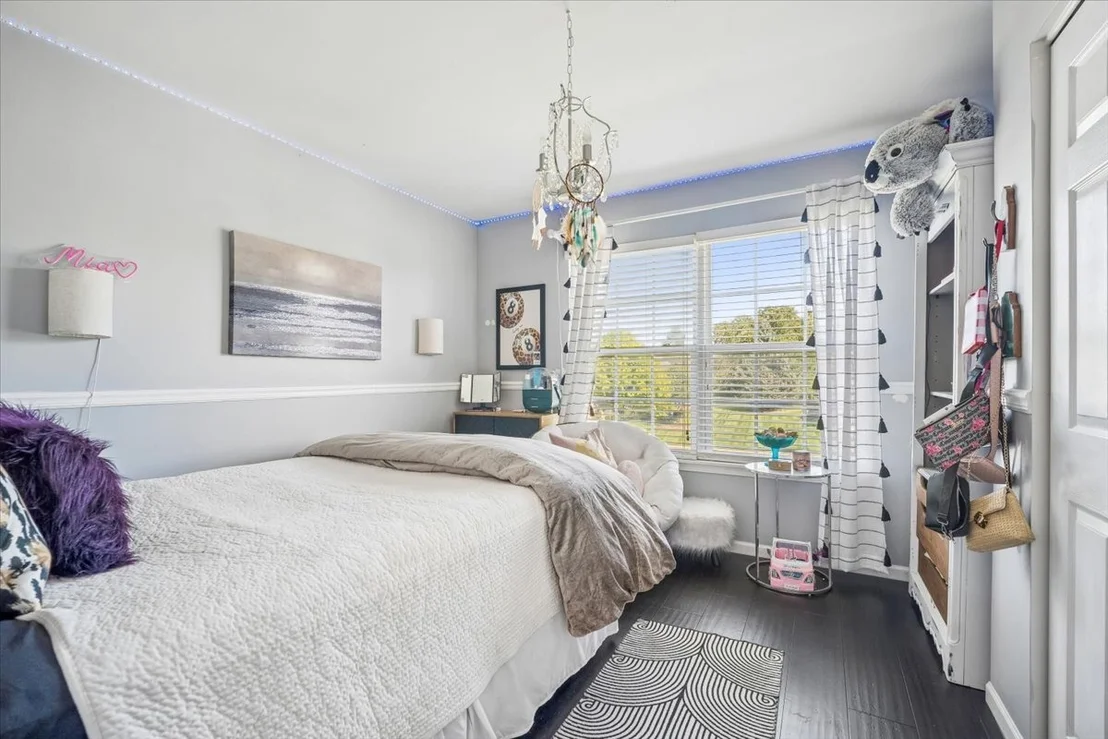 Photo of 2103 Olde Mill Lane