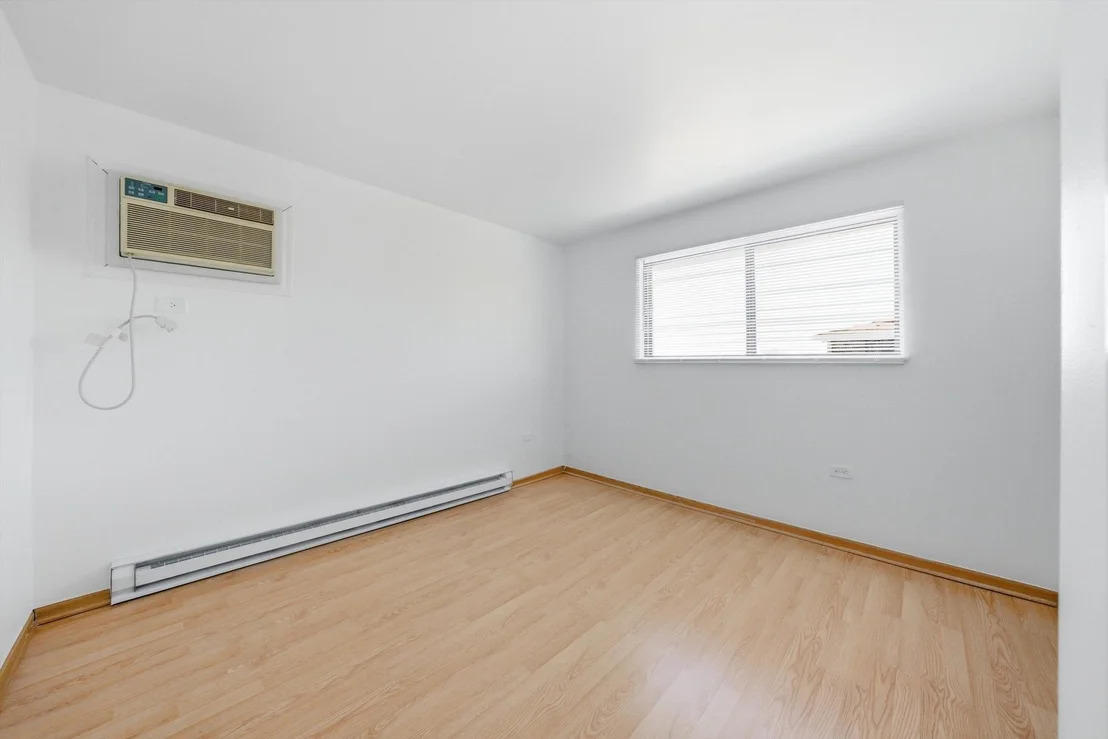 Photo of Unit 3B at 8039 Beloit Avenue