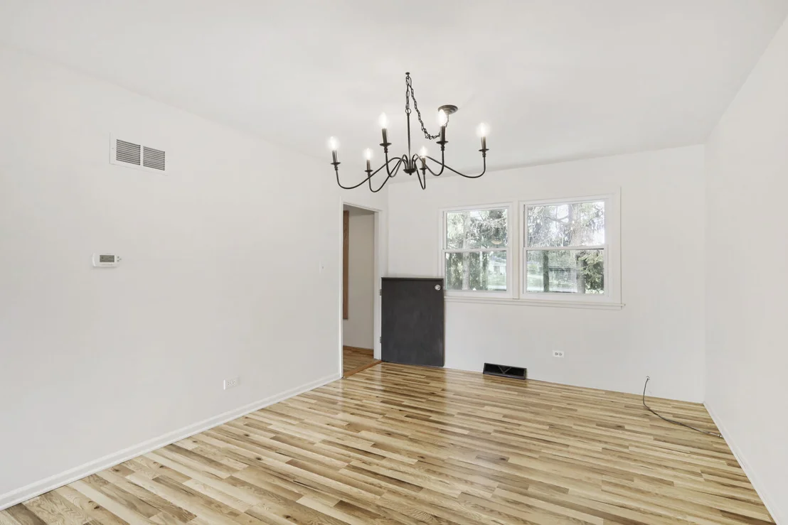 Photo of 816 W Heritage Drive