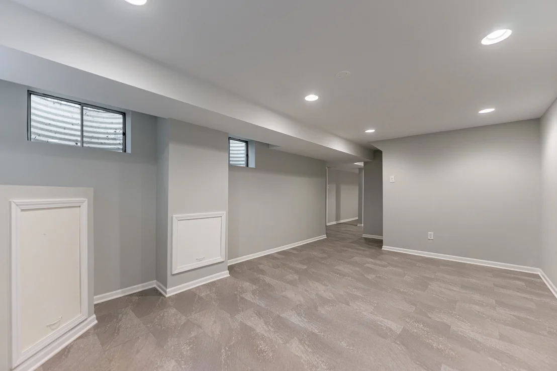 Photo of 1122 Creekside Drive