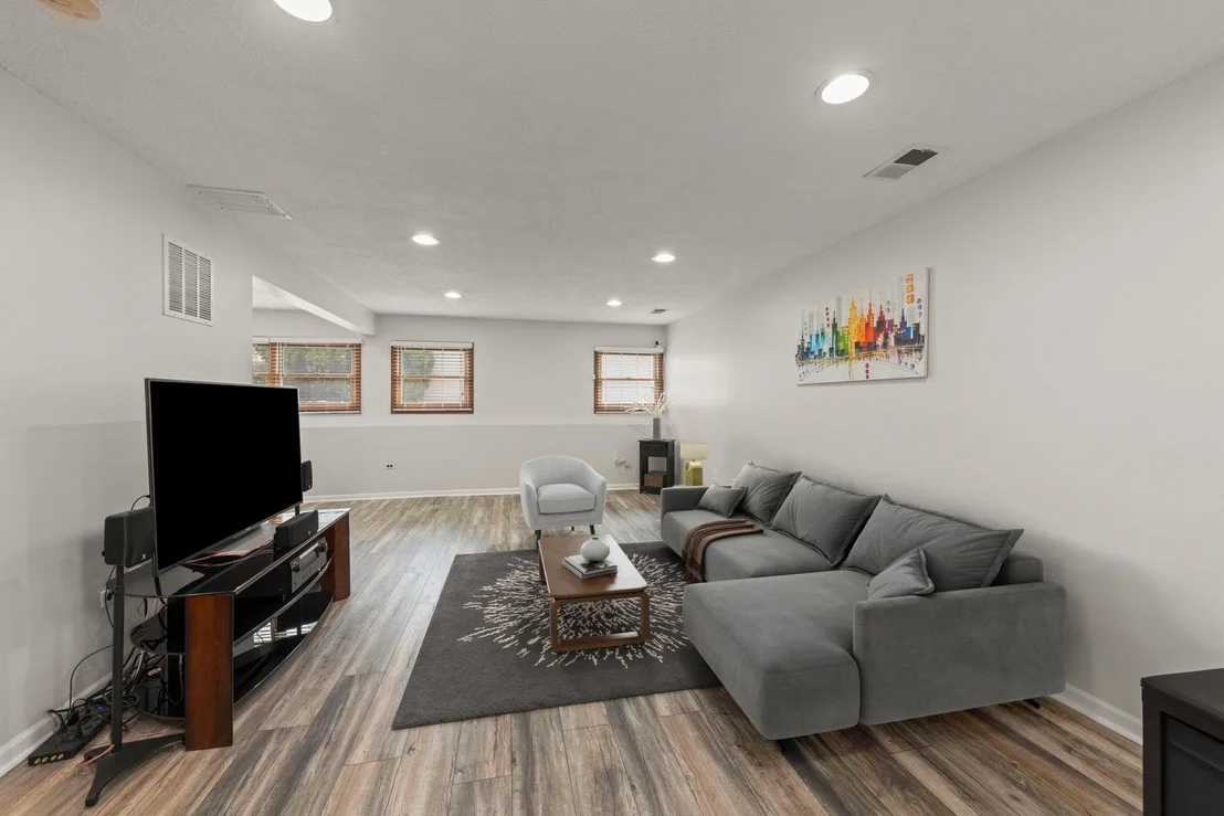 Photo of 322 Hickory Oaks Drive
