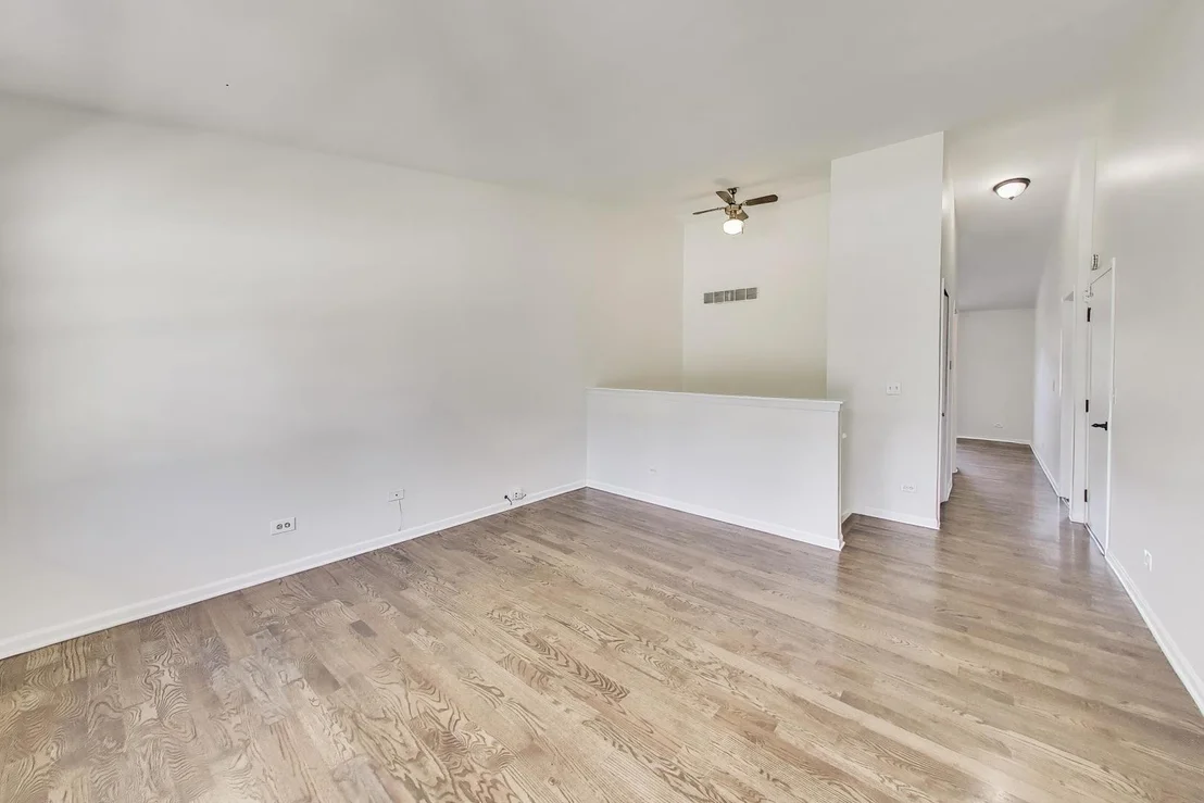 Photo of 1116 RIVERWOOD Drive