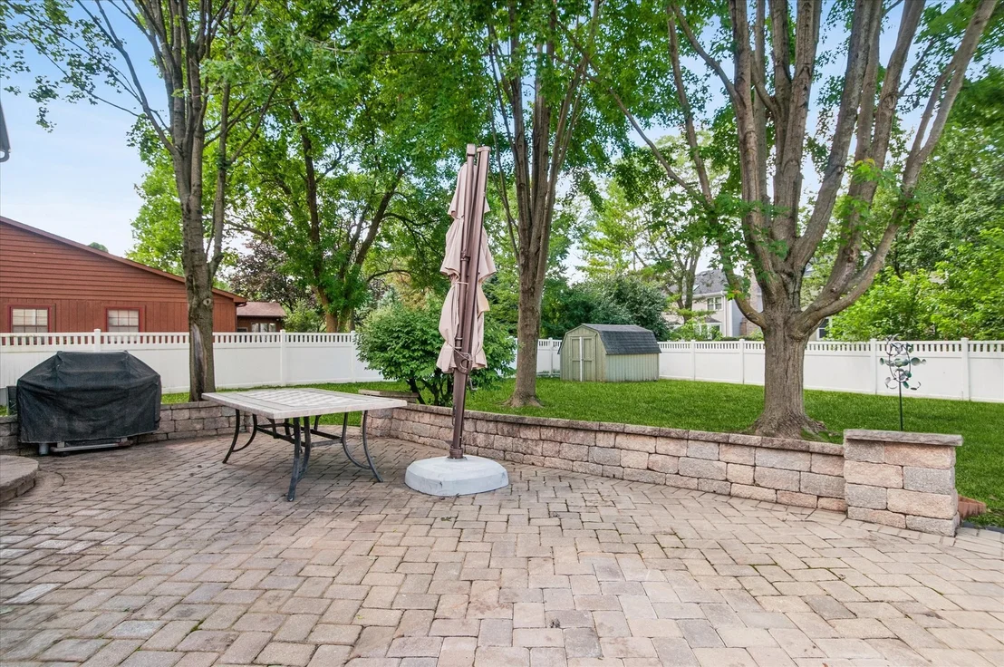 Photo of 1527 Abbotsford Drive