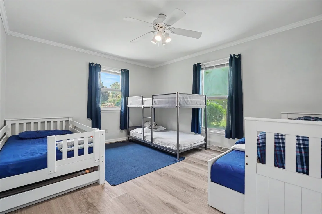 Photo of 304 Cherokee Drive