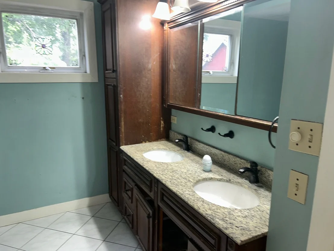 Photo of 3673 Randolph Street