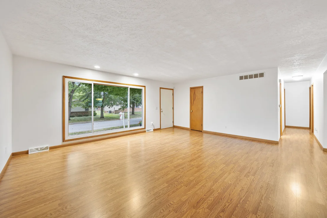 Photo of 210 Arlington Drive