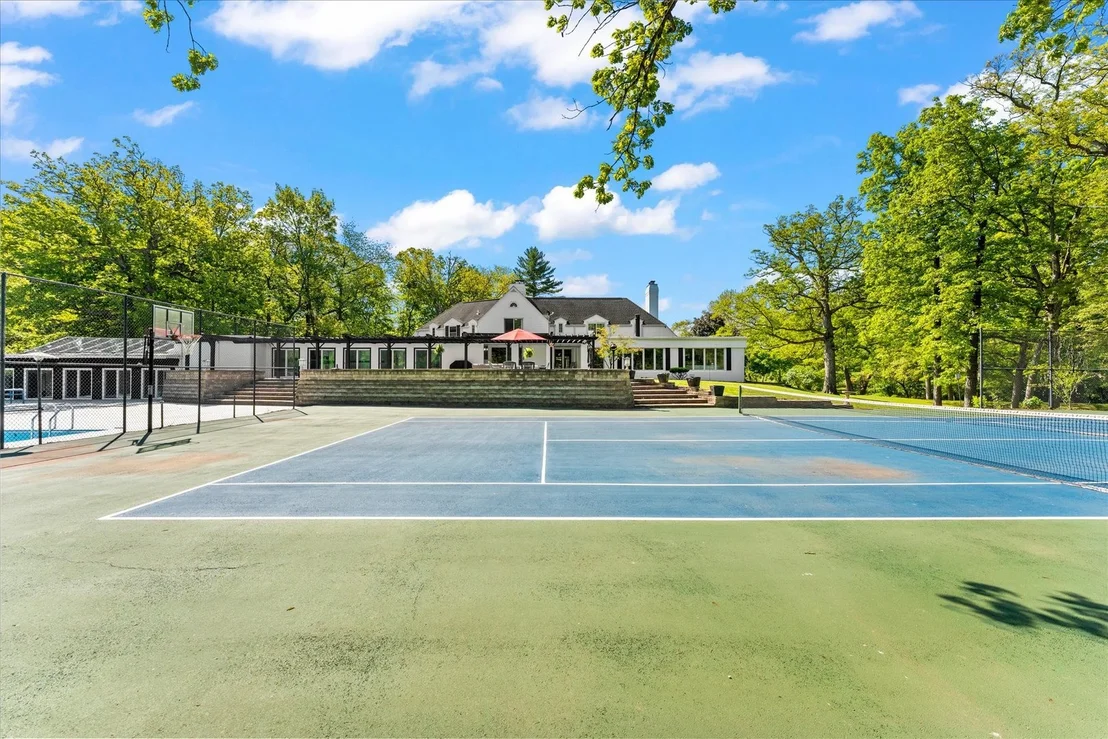 Photo of 27 Hickory Lane