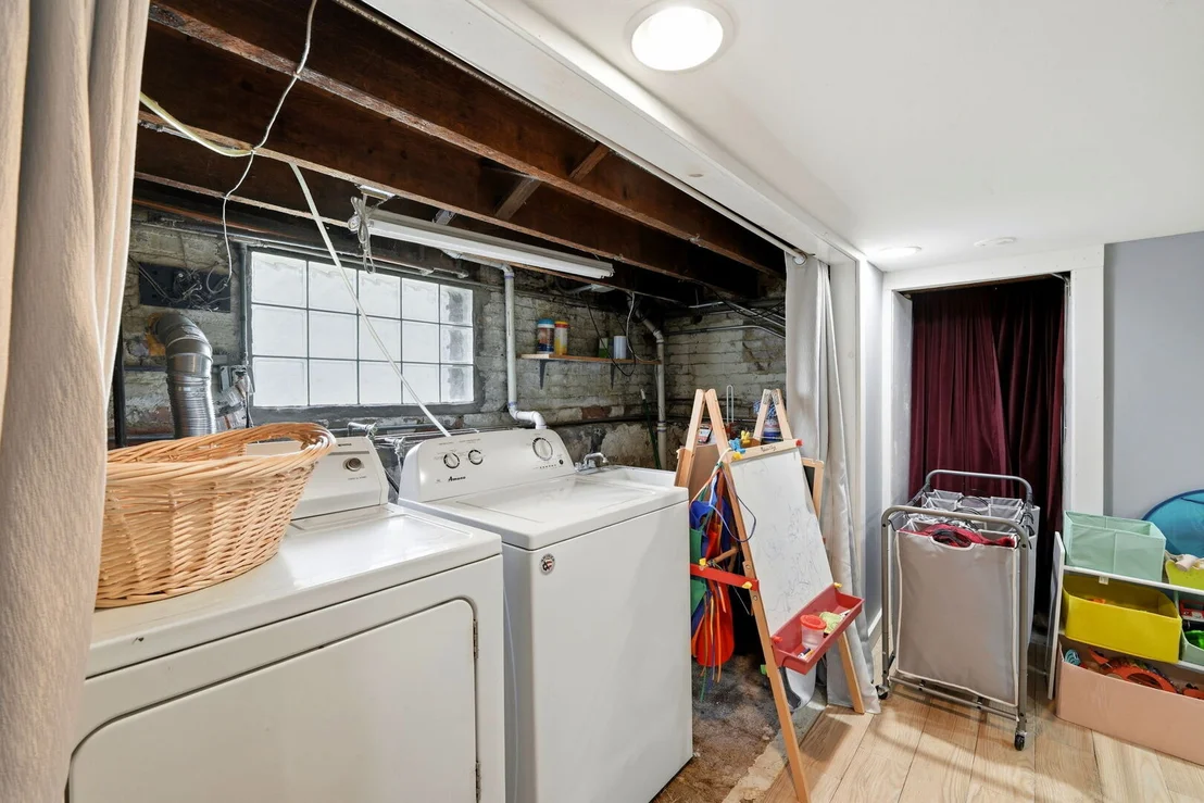 Photo of 4133 Joliet Avenue