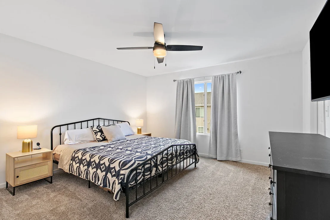 Photo of 2387 Alison Avenue