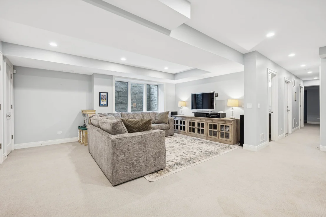 Photo of 1159 Chatfield Road