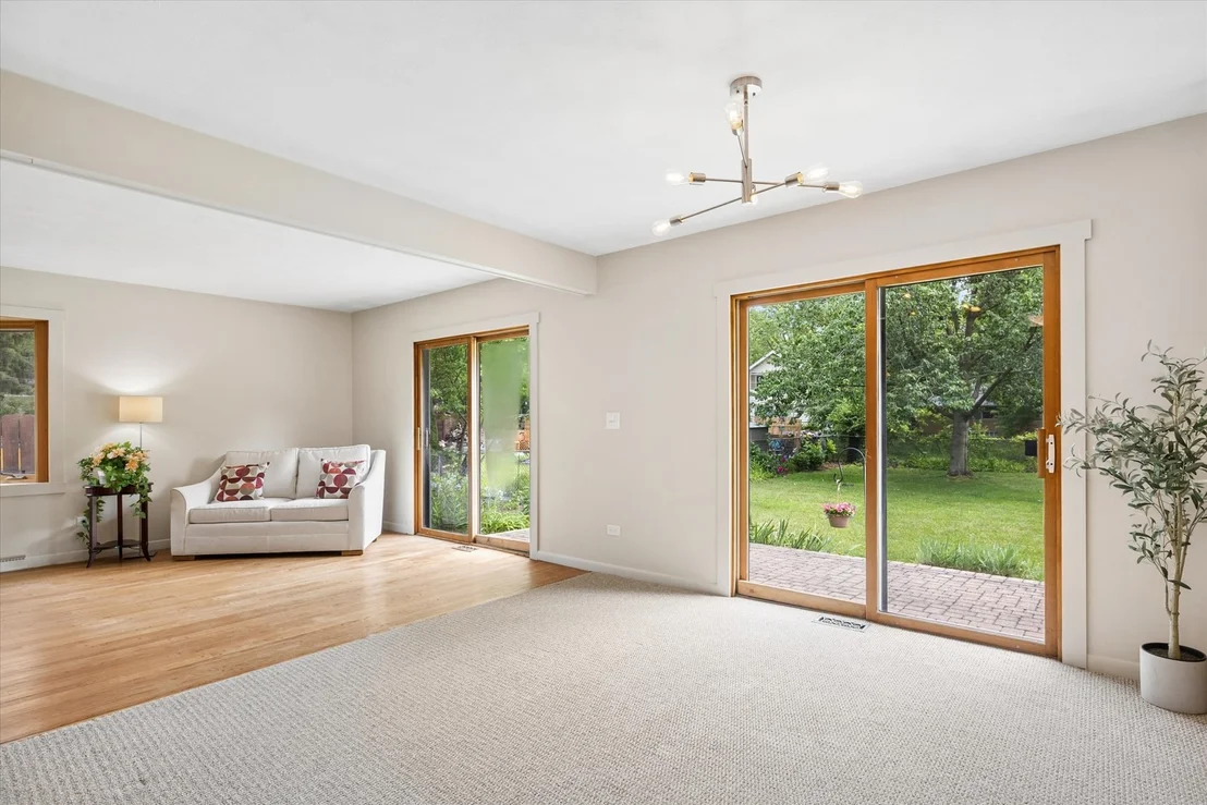 Photo of 1535 Easy Street